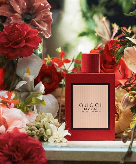 bouquet gucci|Gucci bloom for women.